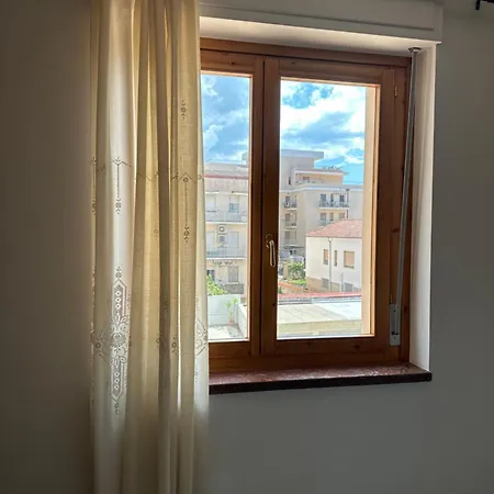 100 Metri Dal Mare *