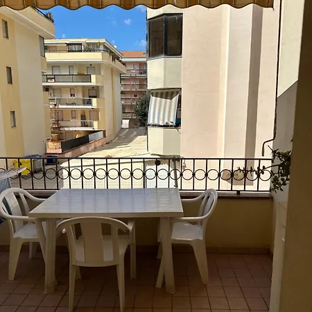 100 Metri Dal Mare * Alghero